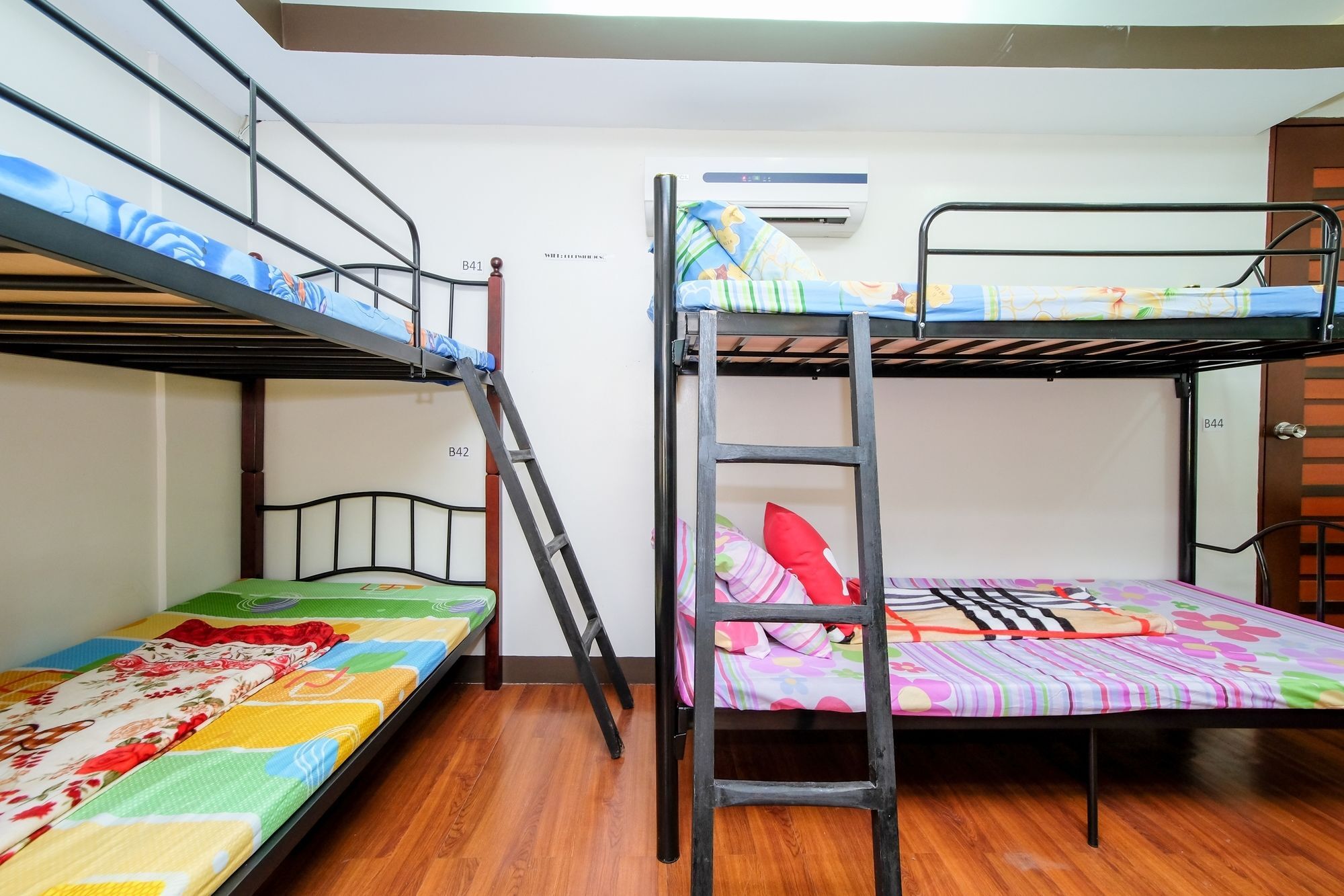 Zen Hostel Quirino Ave. Malate Manila Kültér fotó